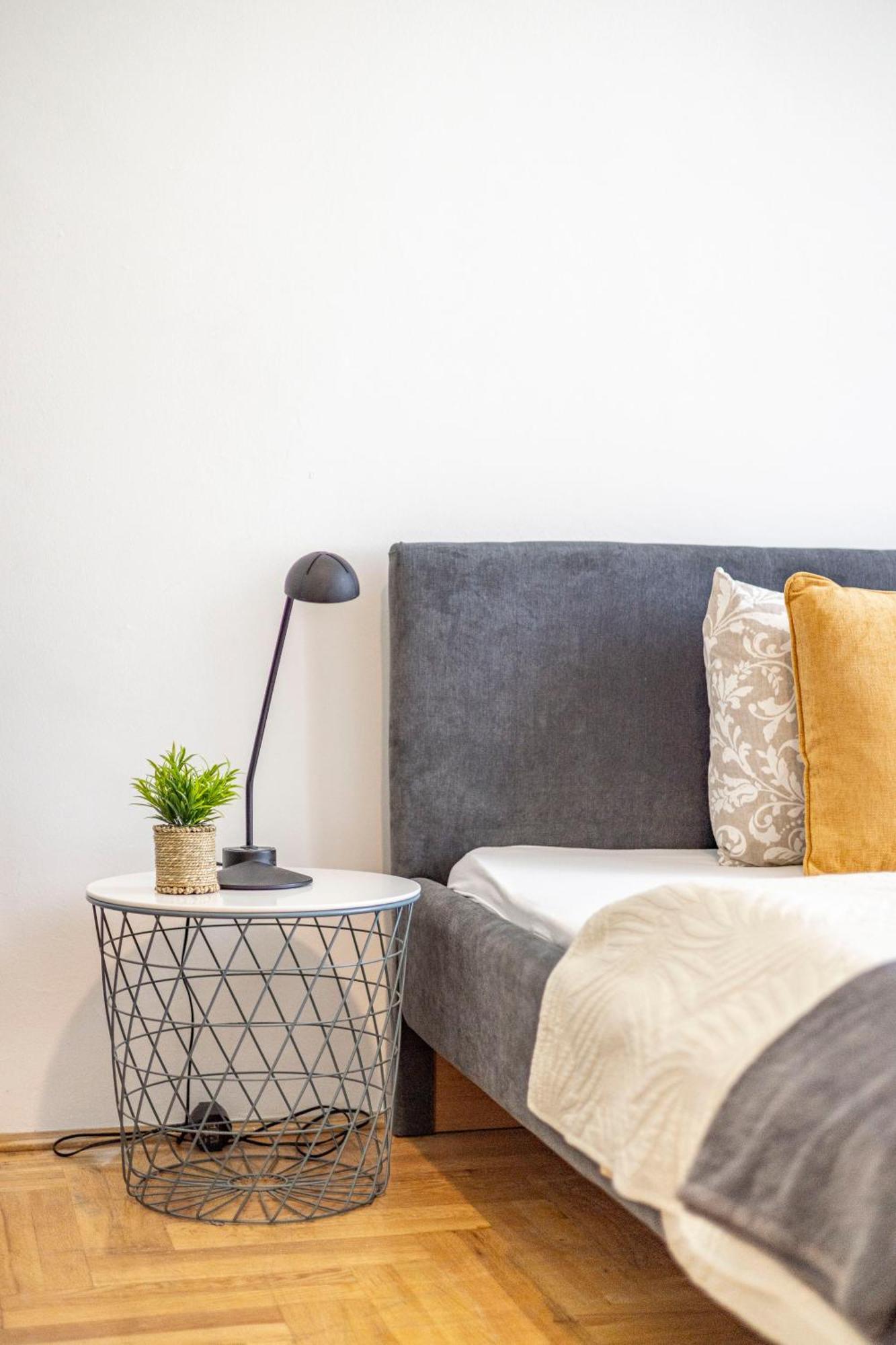 Super Central Cozy Home On The St. Stephen Road Budapest Esterno foto